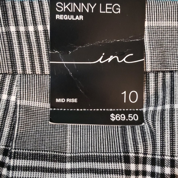 Pants - Picture 5 of 6